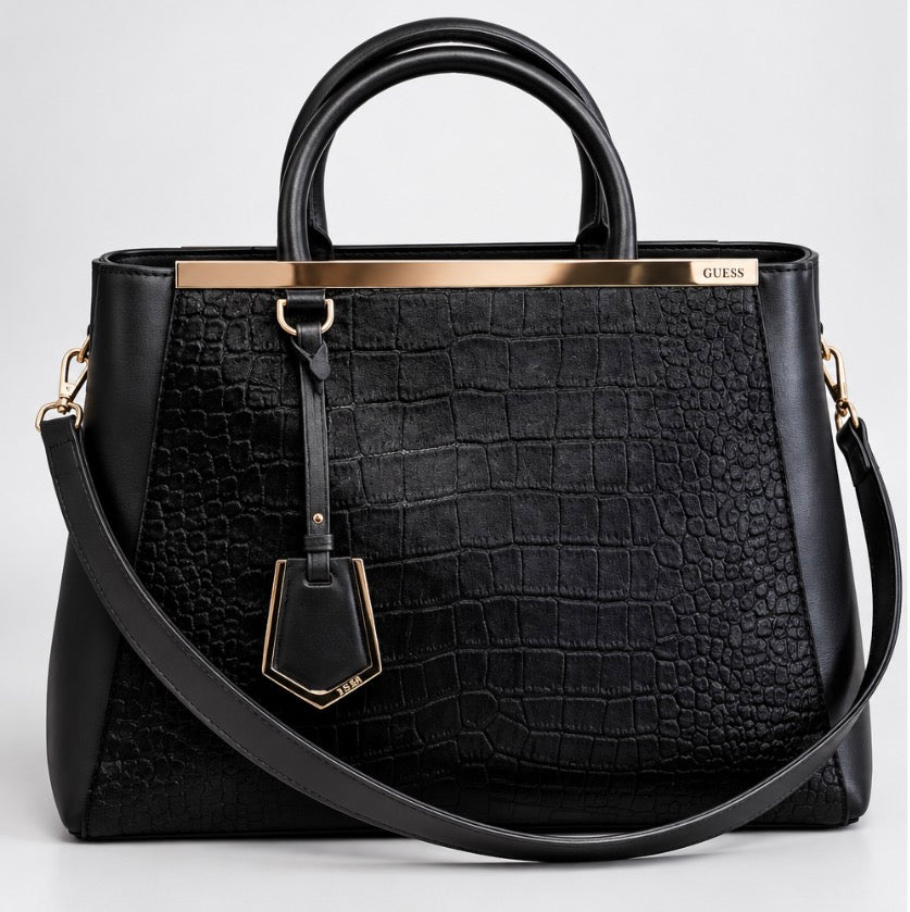 Sac à Main Noir Effet Croco – Bandoulière & Finitions Dorées